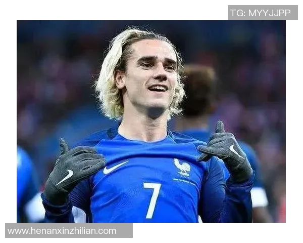 长发足球明星男生的魅力瞬间与风格展示尽在此处